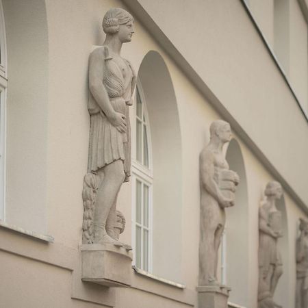 Ferdi Margareten Wenen Buitenkant foto
